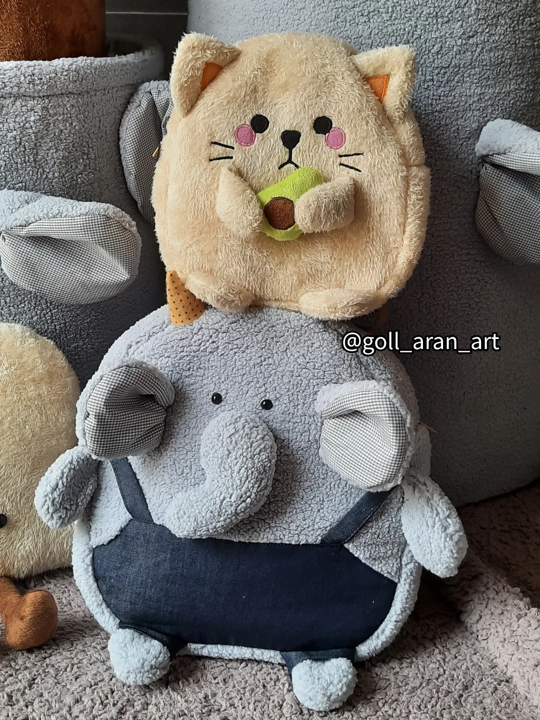 کوله گربه، کوله فیل